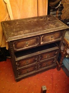 Chest o' drawers #4.